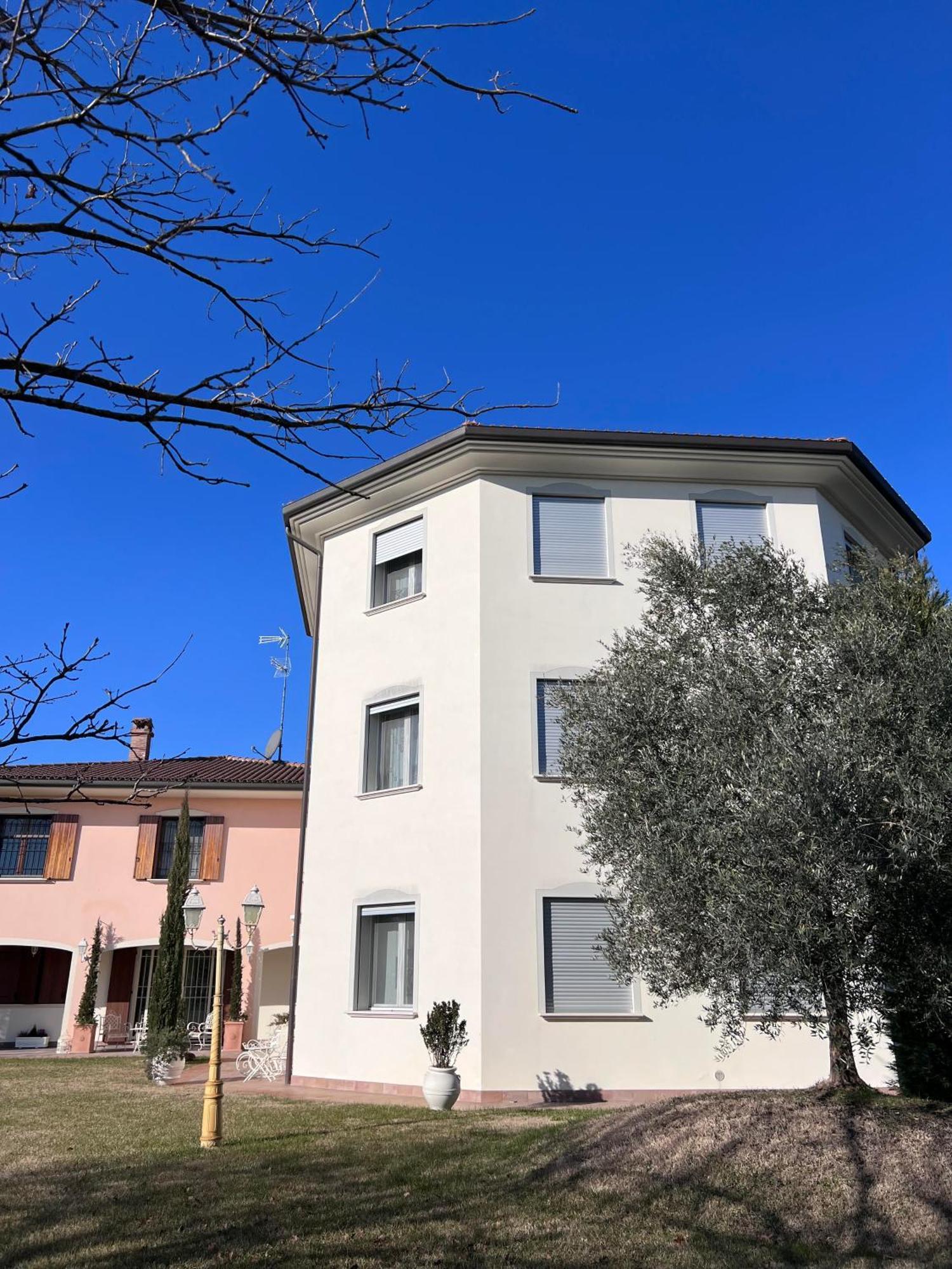 San Giovanni 3*